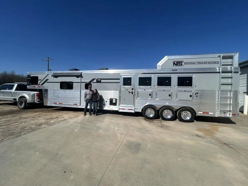 You are currently viewing NTS Buys Used Trailers