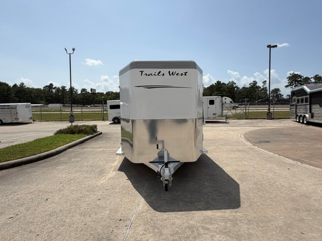 Trailer Photo 2